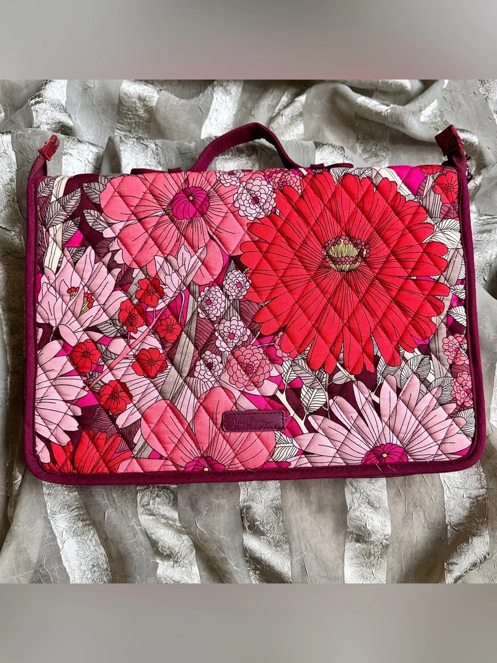 Vera Bradley Bohemian Blooms Pink and Red Floral Quilted Hanging Cosmetic Case